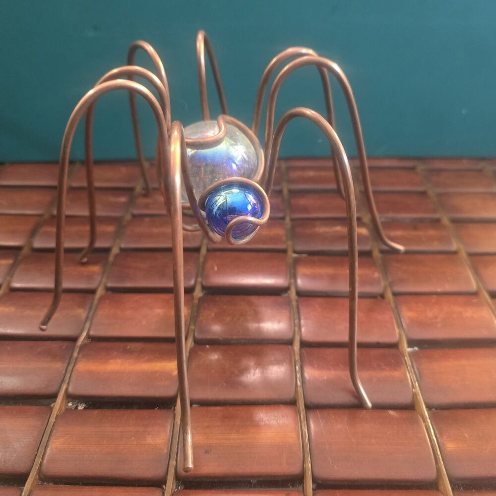 Vintage Handmade Copper Wire and Glass Marble Spider Sculpture 8"x7"x4.5"